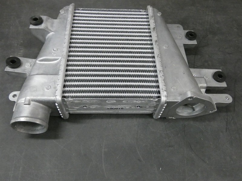 Imagen alternativa 1 del producto: INTERCOOLER